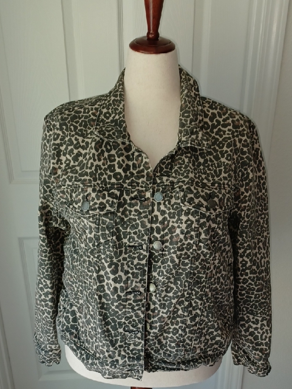 Serra Leopard Print Soft Denim Jacket XL